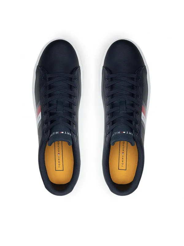 Essential Leather Vu