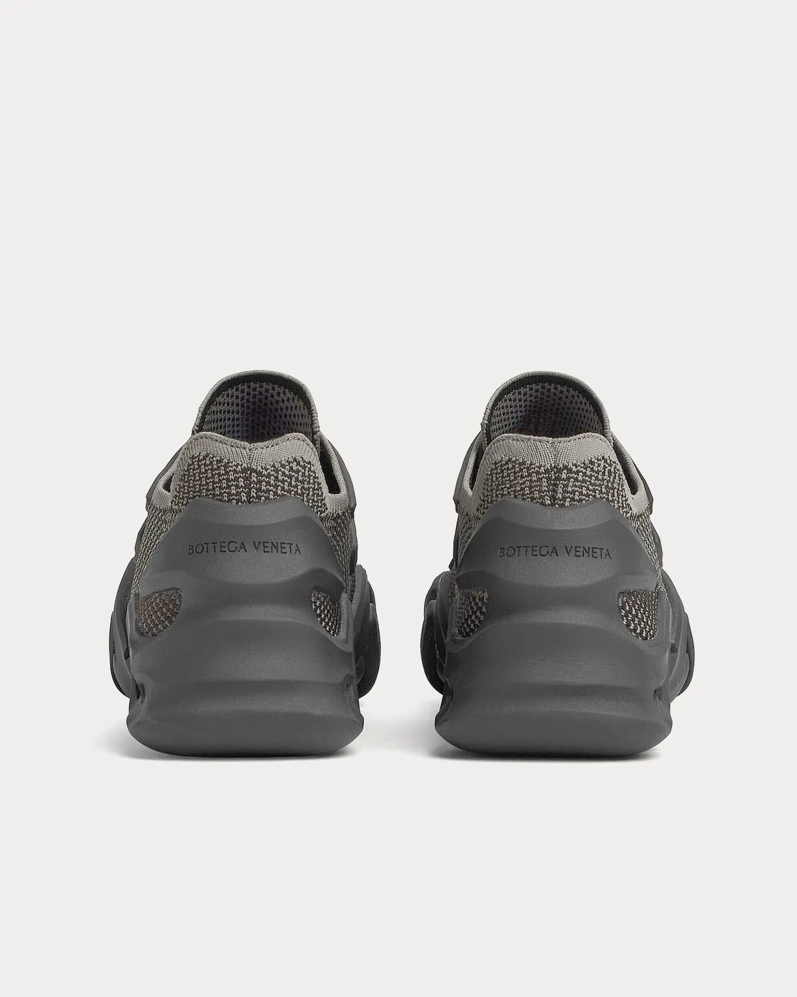 Flex Technical Knit Grey Low Top Sneakers