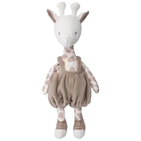 Levi the Giraffe