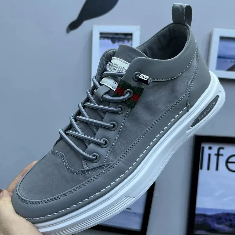 MenFit - Heren Lage Sneakers van Imitatieleer met Reliëfontwerp, Vetersluiting, Comfortabele Zool