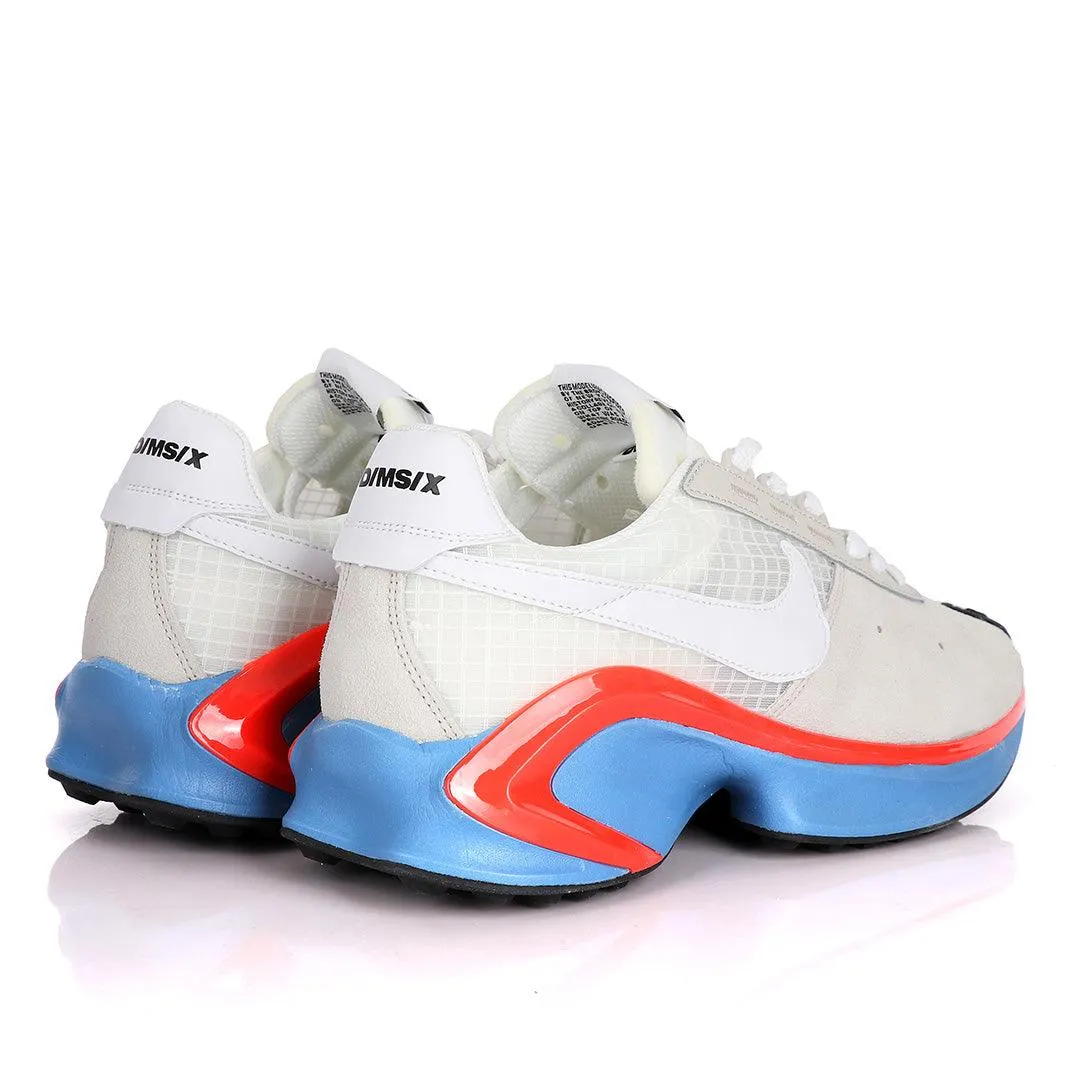 NK D/MS/X Waffle Beige Sneakers With Classic Red And Blue Designs