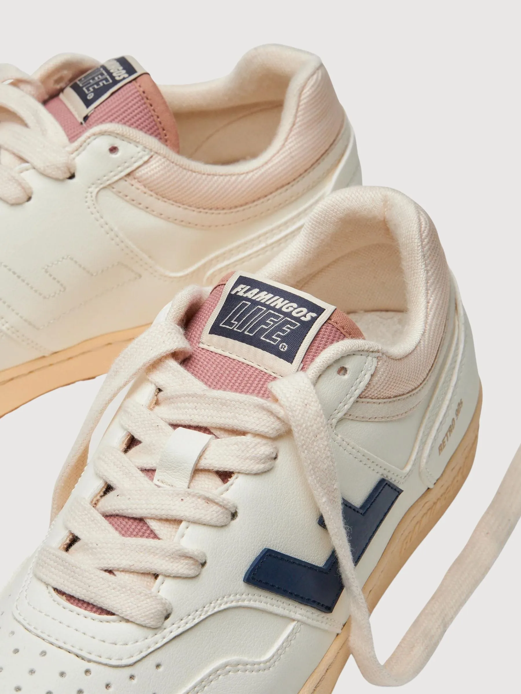 Sneakers Retro 90s Navy Caramel Vegan | Flamingos Life