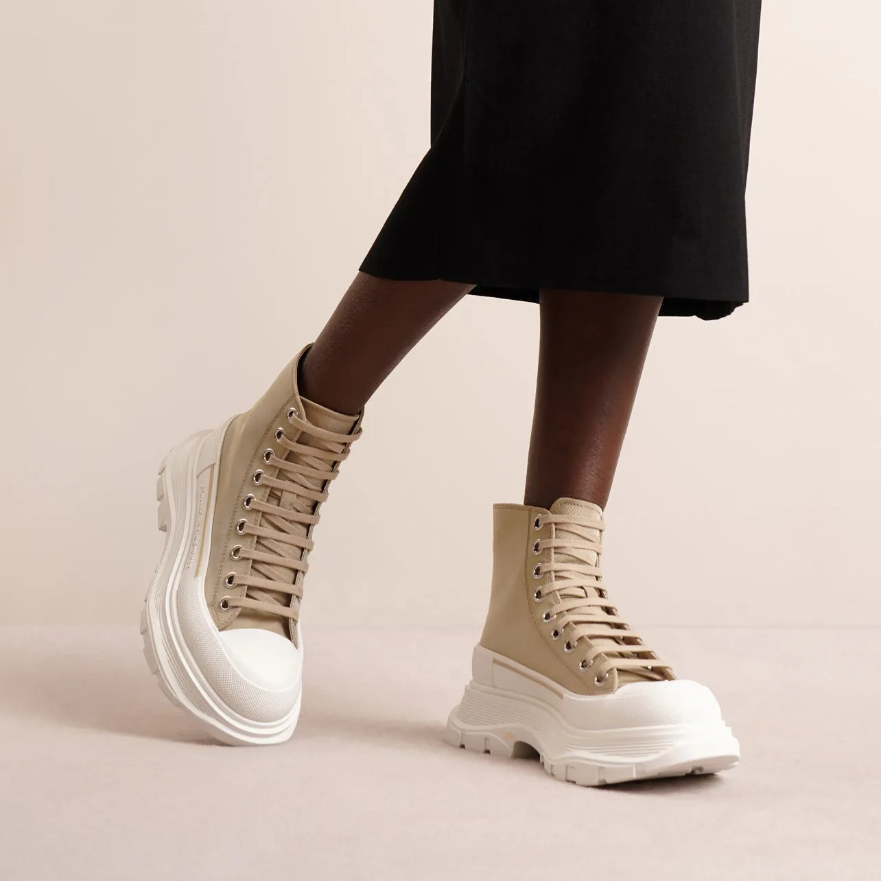 Tread slick beige canvas high top